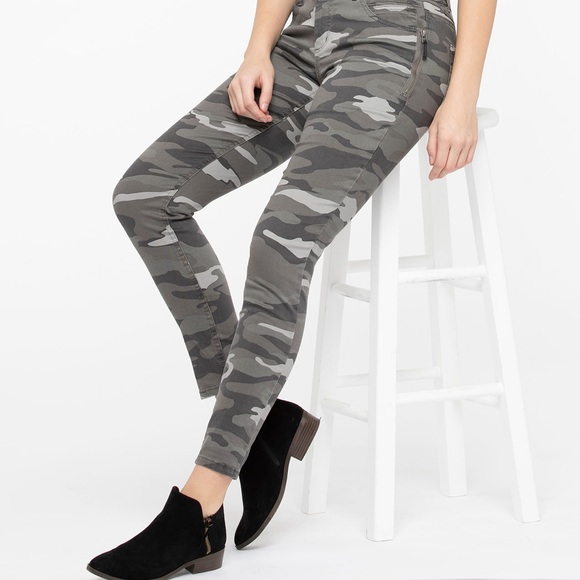 Democracy AB Solution Pants - Picture 5 of 5